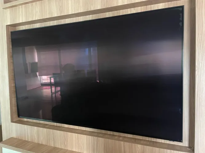 ? Samsung QLED 75? Q90R + One Connect - Leia