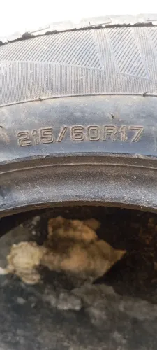 215/60/17 para emergência