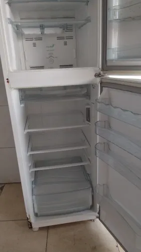 Vendo geladeira Consul fros Free em perfeito estado