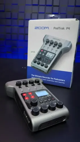 GRAVADOR AUDIO ZOOM PODTRAK P4 PODCAST PROFISSIONAL PORTATIL
