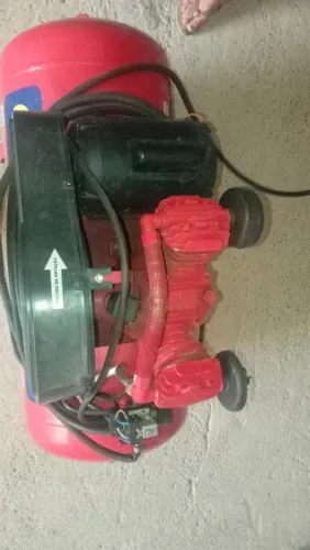 Compressor a ar 110 litros 220 volts