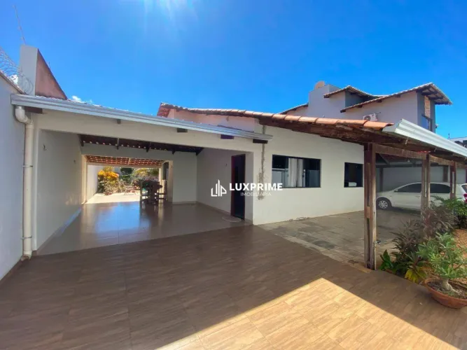 Casa com 3 dormitórios à venda, 228 m² por R$ 799.000,00 - Plano Diretor Sul - Palmas/TO