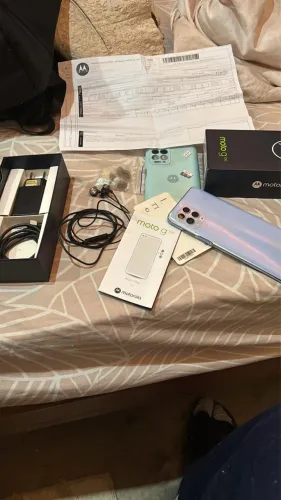 Moto g100