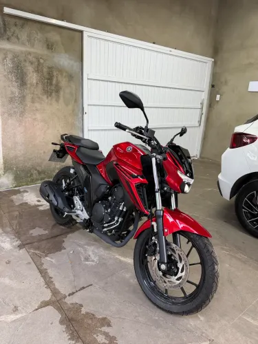 Fazer 250