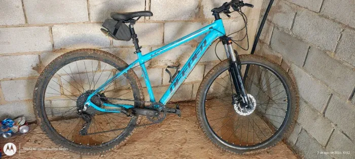 Vendo bike 9v com 1 Coroa barato pra sair logo