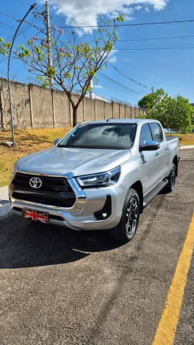 Toyota Hilux CD SRV 4X4 2.8 TDI Diesel Aut. 2025