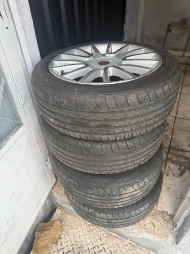Rodas Aro 17 Fiat Bravo Sporting Pneus Novos