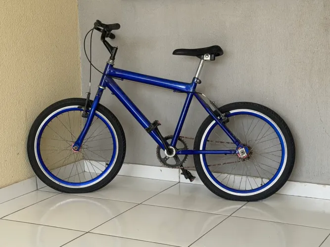 VENDE SE BICICLETA