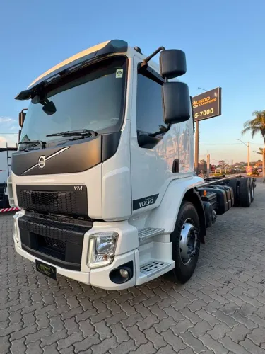 VOLVO VM 360 6X2 2024 TRUCK AUTOMATICO