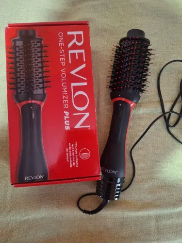 Escova Revlon one step volumizer plus