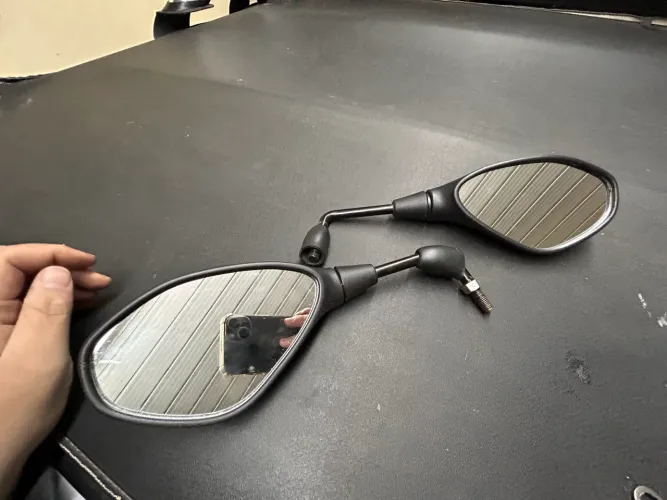 Retrovisor Bmw f800