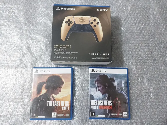 Dualsense 007 First Light Limited E [Lacrado] + The Last Of Us Part 1 e 2 em bom estado