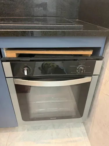 Forno de Embutir a Gás Consul 78 Litros Prata com Grill e Timer Sonoro, 220 V