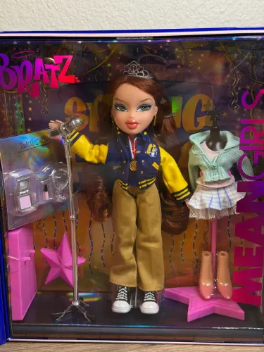 Bratz x Mean Girls - Spring Fling - Cady