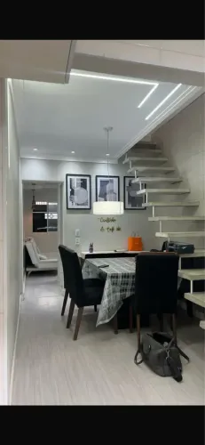 Casa na Condor com 2/4