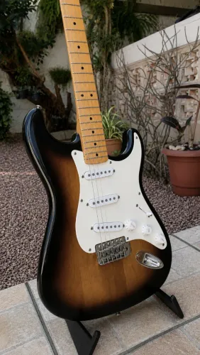 Guitarra squier classic vibe 50s stratocaster