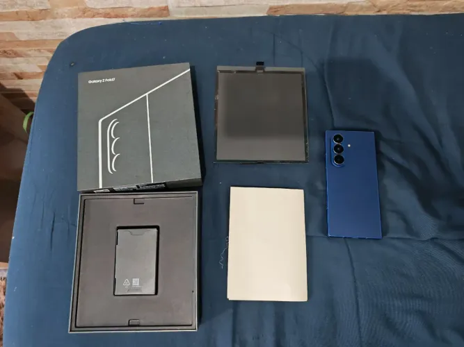 Samsung Galaxy z fold 7 1TB 16gb de ram completo na caixa garantia leia o anuncio 