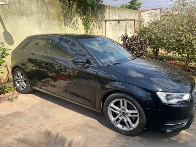 Audi A3 Sport 1.8 16V TFSI S-tronic 3P 2013