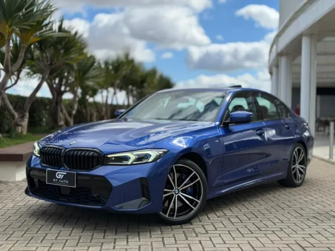 BMW 320I A 2.0 TB M Sport Activeflex 16V 4P 2023