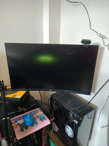 Monitor AOC Agon 32" Curvo 1 mês de uso