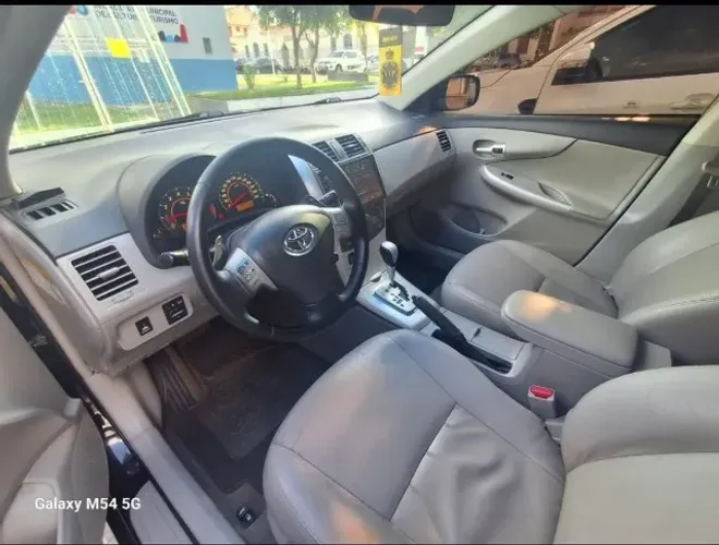 Toyota Corolla XEI 2.0 Flex 16V Aut. 2013