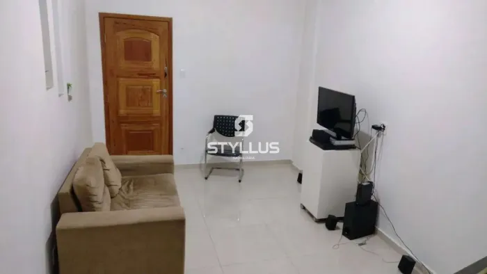 Apartamento em Rua Magalhães Castro - 87m² (Ref: CA3375)