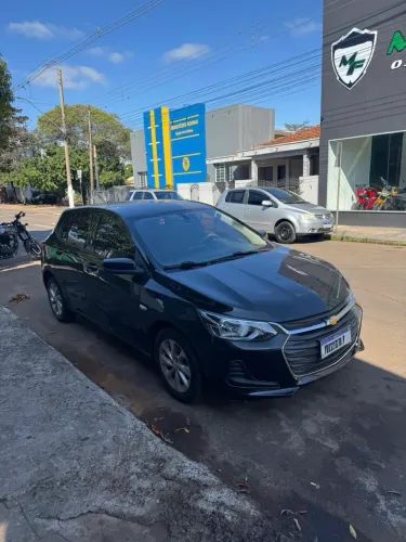 Chevrolet Onix Hatch LT 1.0 12V Flex Mec. 4P 2021