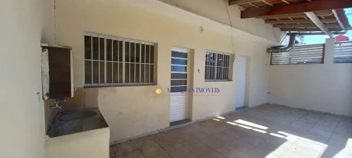Casa com 1 dormitório para alugar, 60 m² por R$ 1.800,00/mês - Santo Antônio - Louveira/SP
