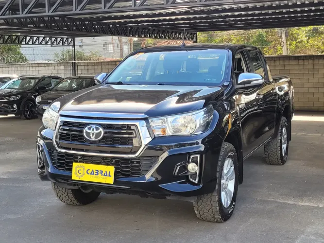 Toyota Hilux CD SR 4X2 2.7 16v/2.7 Flex Aut. 2017