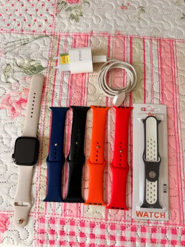 Apple Watch Series 9 - Funciona Perfeitamente + 6 Pulseiras