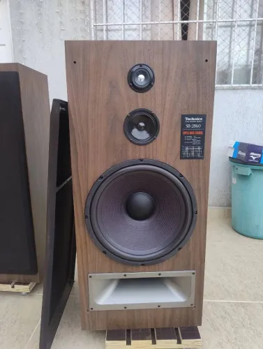 Caixa Technics