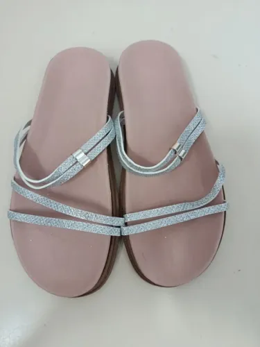 Sandália estilo Papete