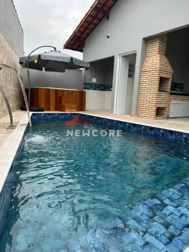 Casa em Rua Dois - Flórida Mirim - Mongaguá/SP