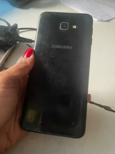 VENDO SAMSUNG J4