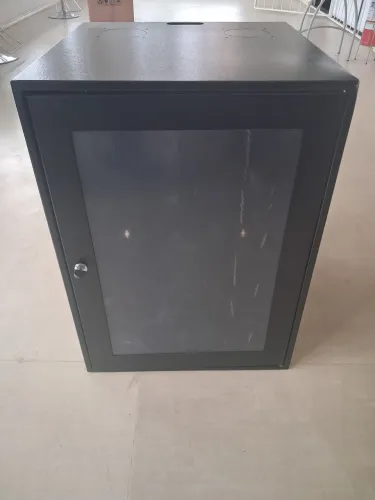 Rack - MiniRack- armario - organizador - TI - Informatica - servidor