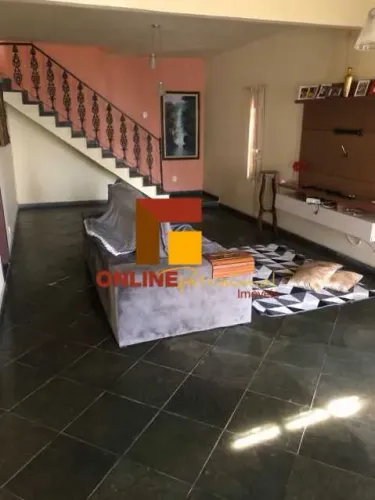 2 MARAVILHOSAS CASAS 4 QUARTOS SENDO 2 SUITES, 2 VAGAS DE GARAGEM NA BOIÚNA