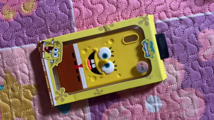Capinha pra iPhone XR (na caixa)