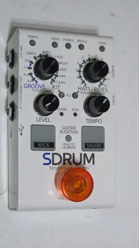 Bateria eletrônica SDRUM