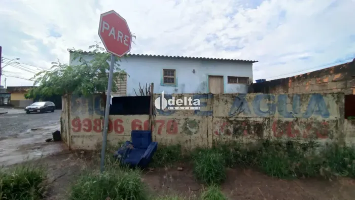 Terreno disponível para venda no bairro Osvaldo Rezende em Uberlândia MG