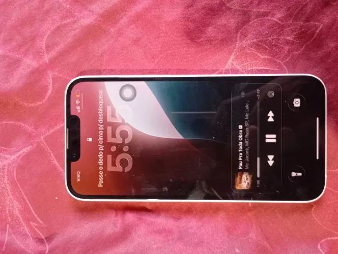 Vendo iPhone 14 , está perfeitamente