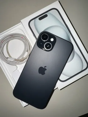 iphone 15 preto 128 gb usado