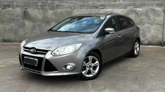 Ford Focus 1.6 S/se/se Plus Flex 8v/16v 5P 2015