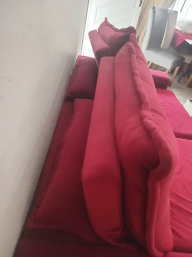 Sofá vermelho reclinável em Bom Estado 