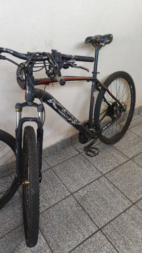 Abaixei para vender freio hidráulico quadro21 aro29