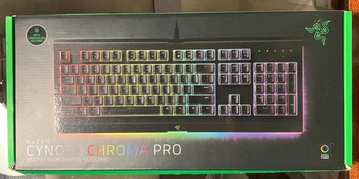 Teclado Razer Cynosa Chroma PRO