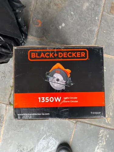 Serra Circular madeira Black&Decker 1350w