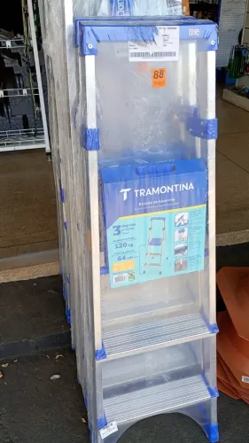Escada de Alumínio Tramontina 3 Degraus com Plataforma - 120kg