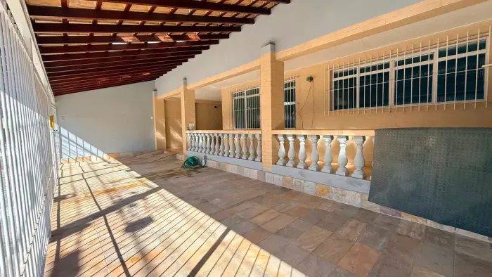 CASA NO JARDIM SATÉLITE - LOCAÇÃO