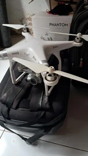 Drone phantom clássico DJI 