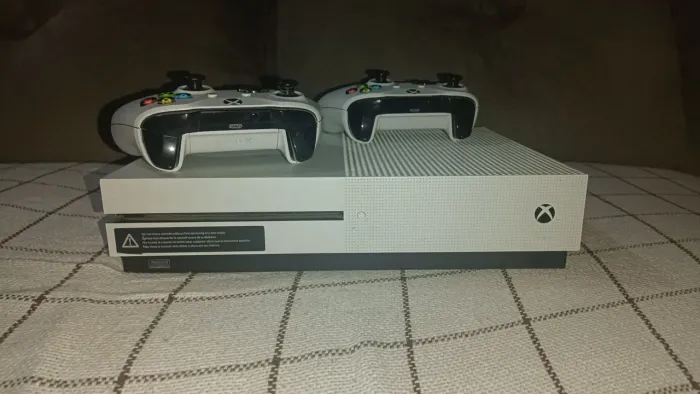 Xbox one s